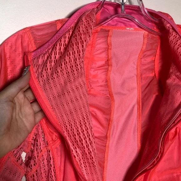 RARE vintage lululemon Run: Nothing But Run Jacket in POP ORANGE - Picture 3 of 10